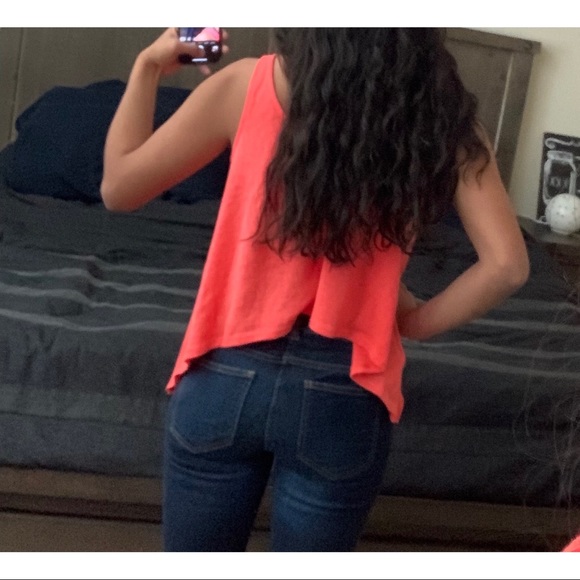 Guess Tank Top / Size XS - Picture 2 of 6